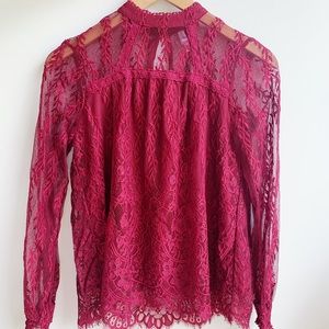 Xhilaration burgundy lace top XS